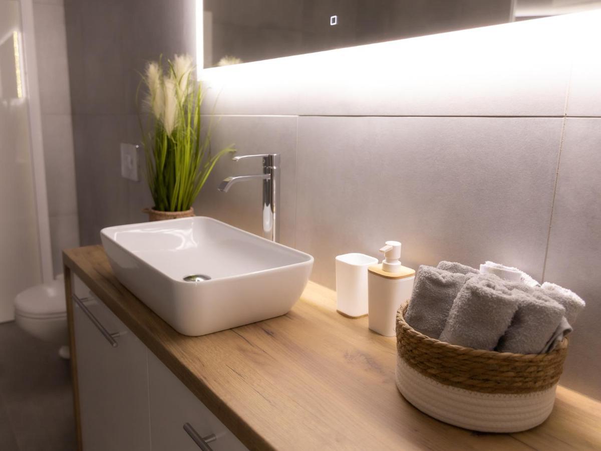 Apartament Pod Lasem Διαμέρισμα Oldrzychowice Klodzkie Εξωτερικό φωτογραφία