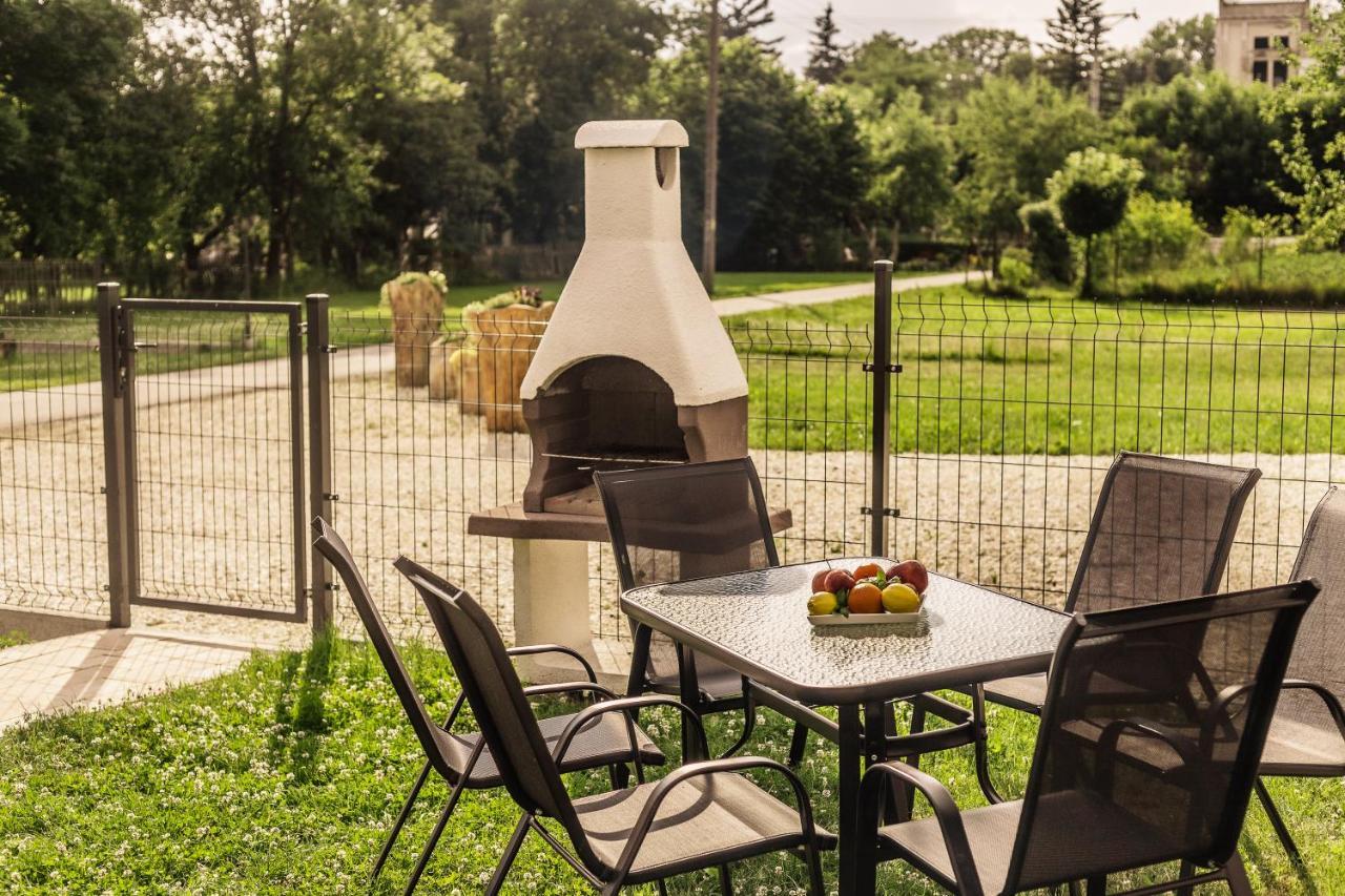 Apartament Pod Lasem Διαμέρισμα Oldrzychowice Klodzkie Εξωτερικό φωτογραφία